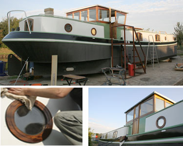 Boat: Wheelhouse and Windows